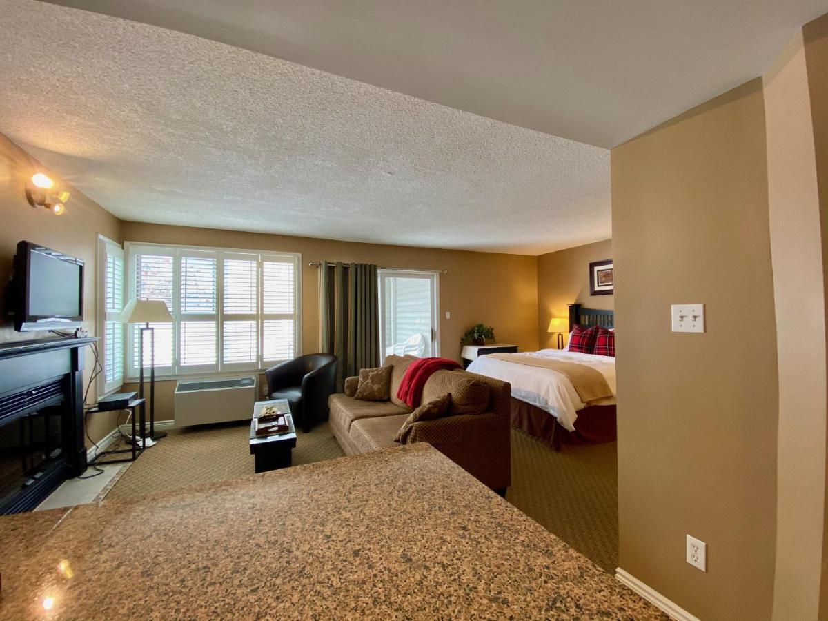 Quiet Hillside - Wifi, Pool, Close To The Village * Blue Mountains